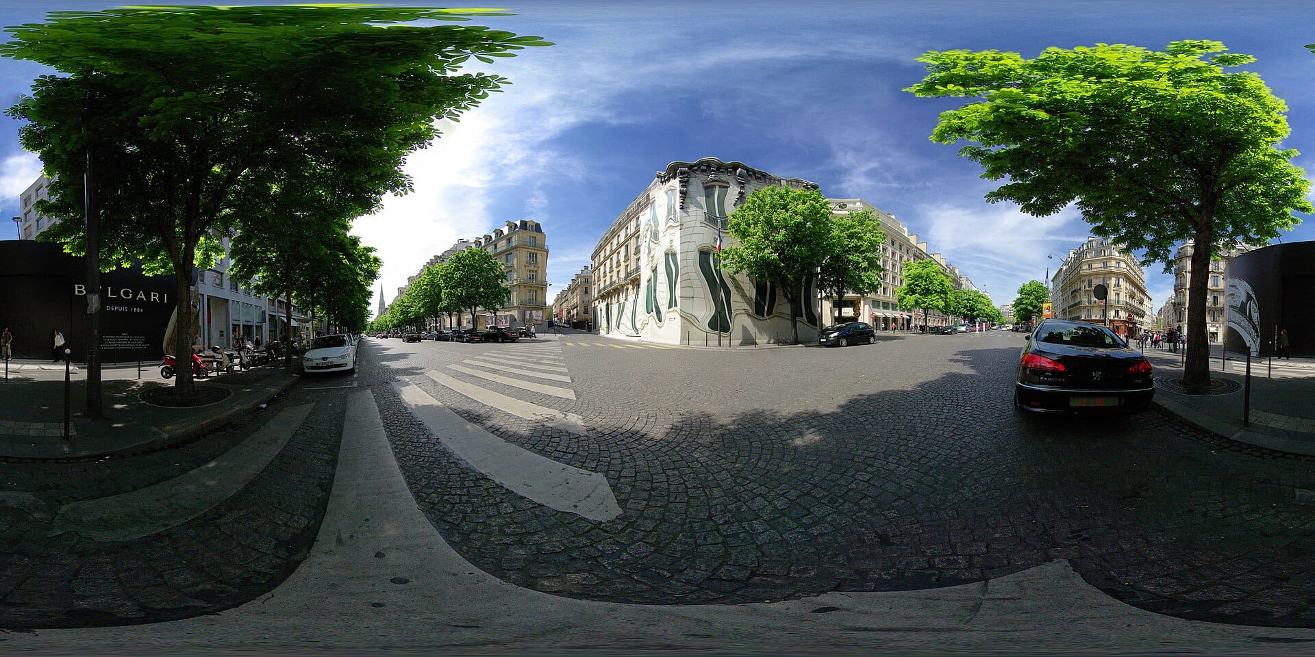 Avenue George V in the 8th arrondissement, Paris