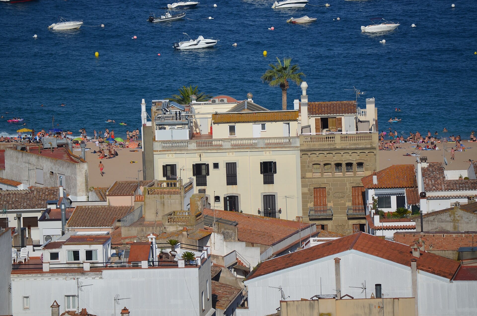 Hotel Diana on the beachfront at Tossa de Mar, seen from the Torre des Moros above the bay
