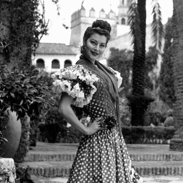 Becoming Carmen: Hollywood, Flamenco, and the Birth of Tourism in Spain