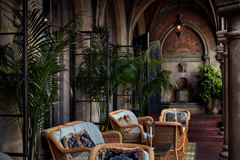 Fancy a Marmont Mai Tai? 